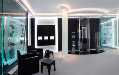 爱彼手表往哪个方向上链